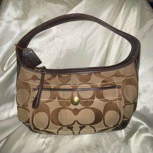 Coach Y2k brown vintage shoulder bag 🤎🧚
